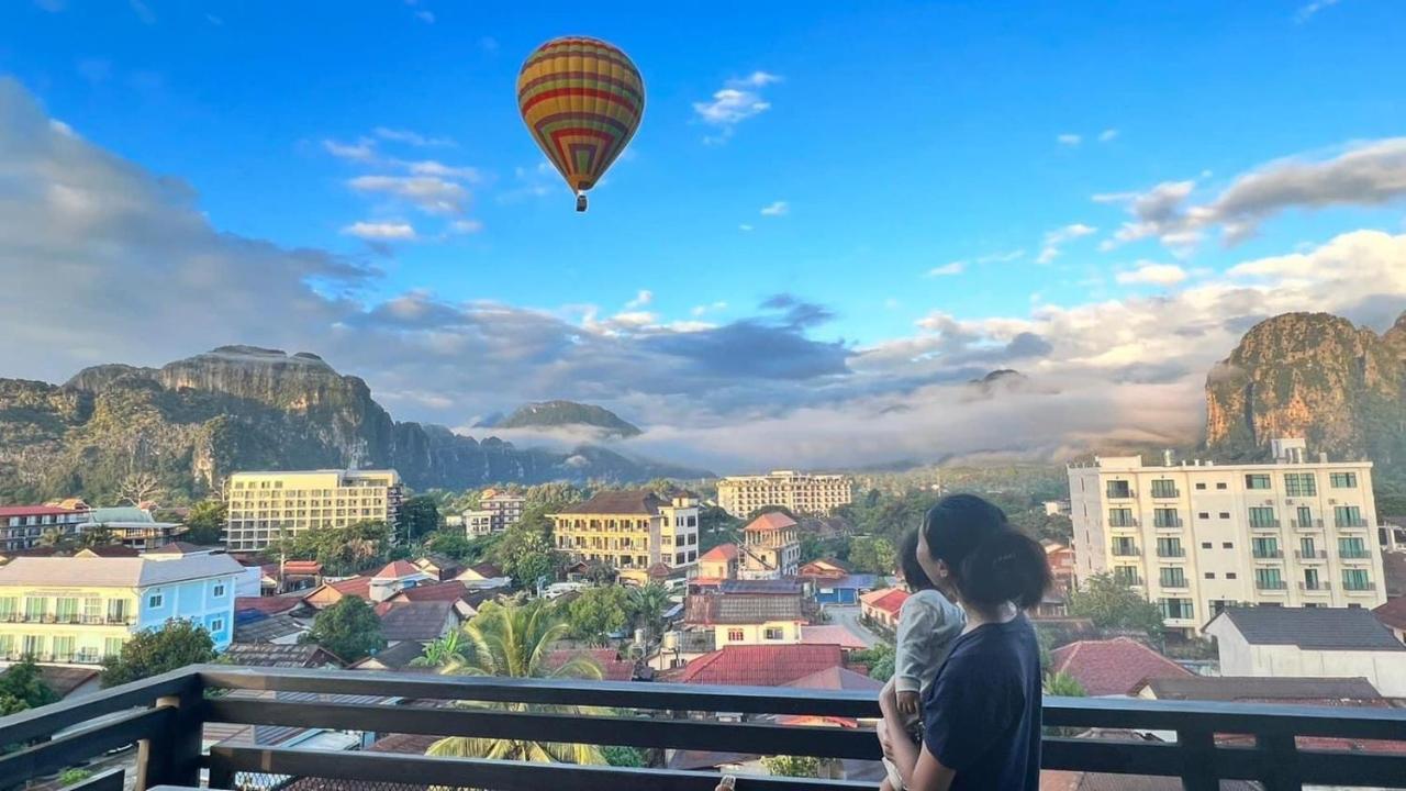 Vang Vieng Topview Hotel Eksteriør billede