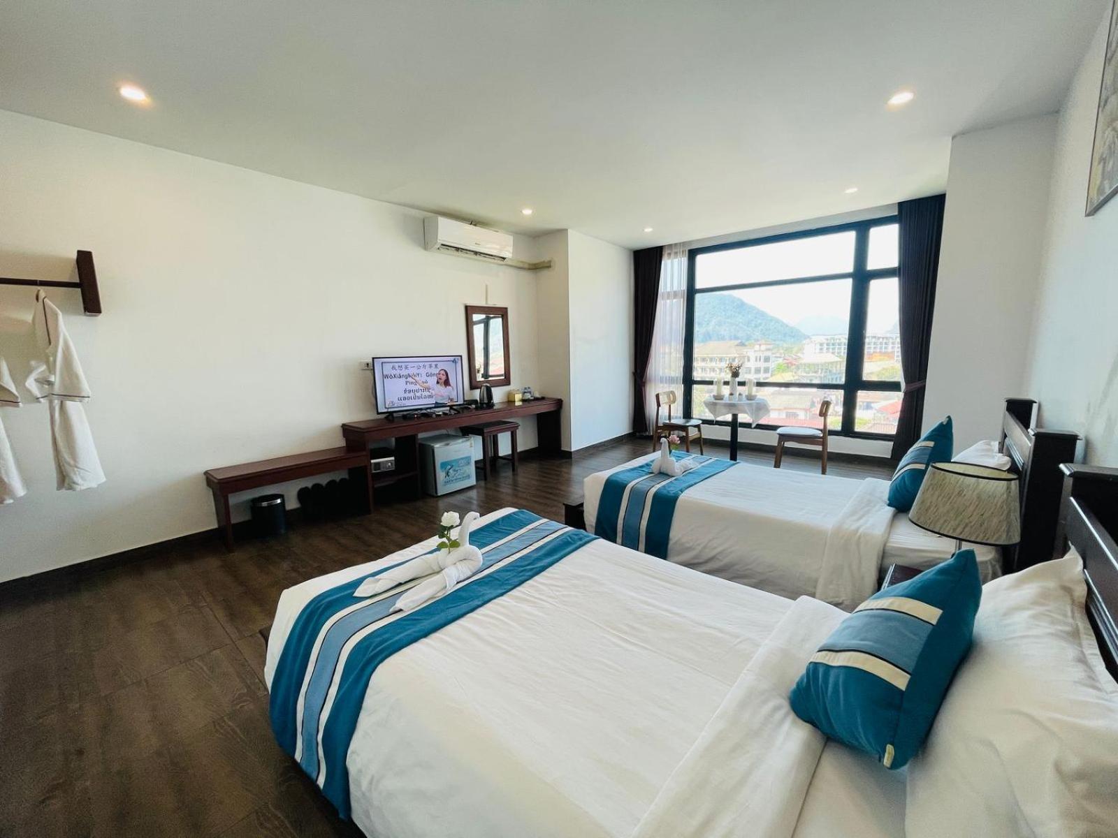 Vang Vieng Topview Hotel Eksteriør billede